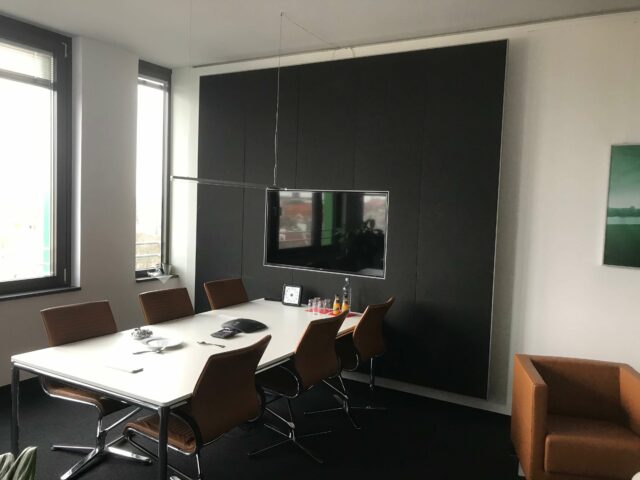 wandabsorber konferenzraum